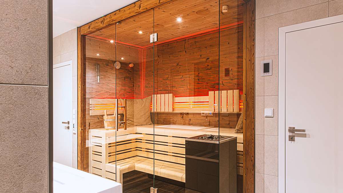 waermegrad-innensauna-saunabau-ruheraum-berk